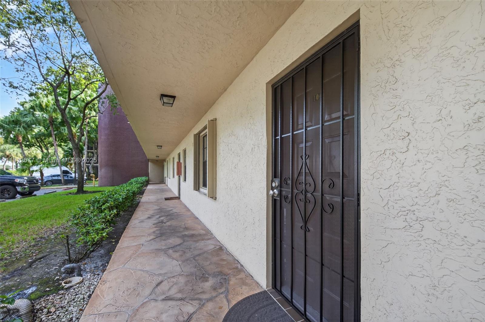 10501 W Broward Blvd #104 Plantation, FL 33324