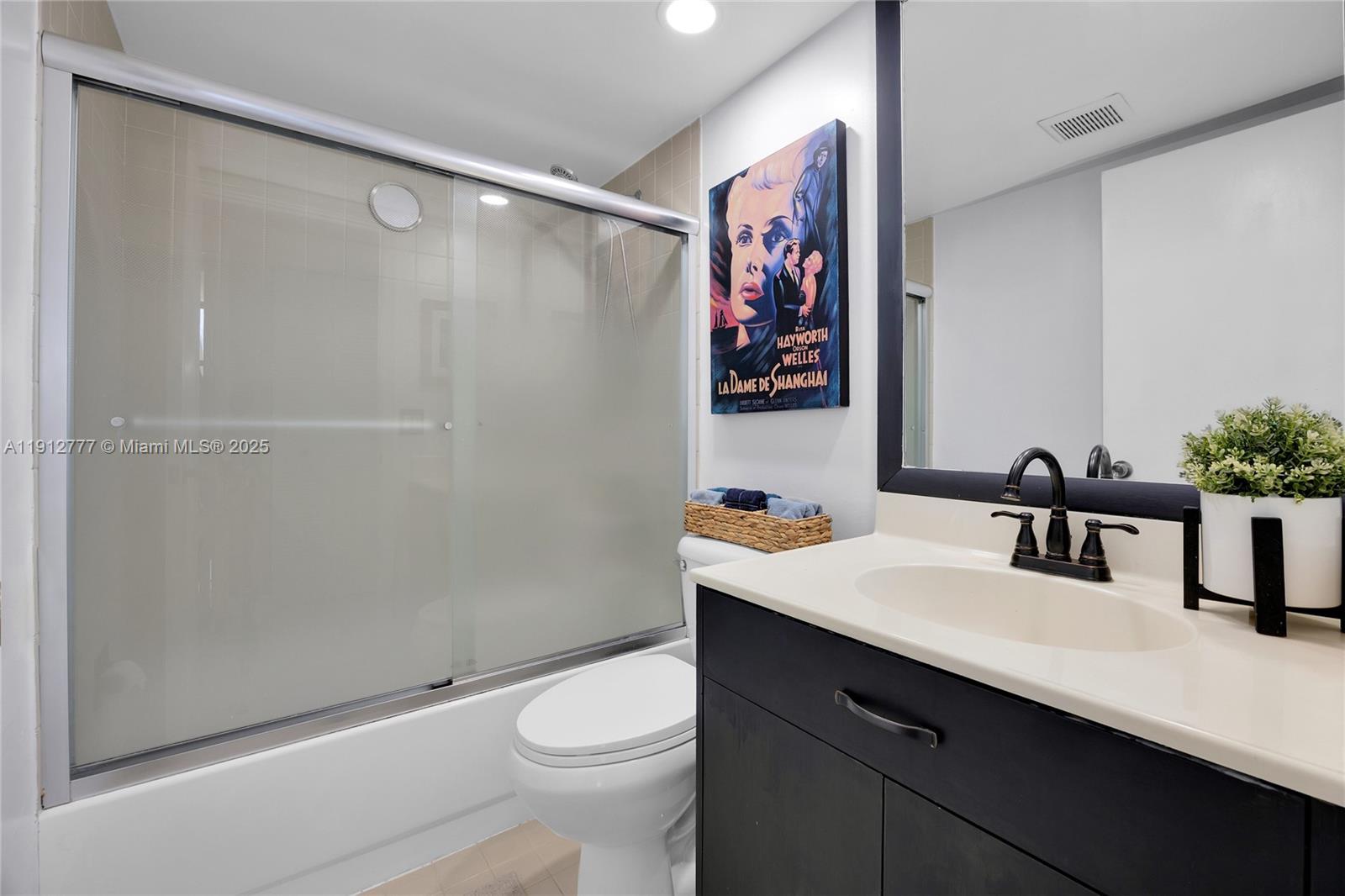 911 E Ponce De Leon Blvd #1503 Coral Gables, FL 33134