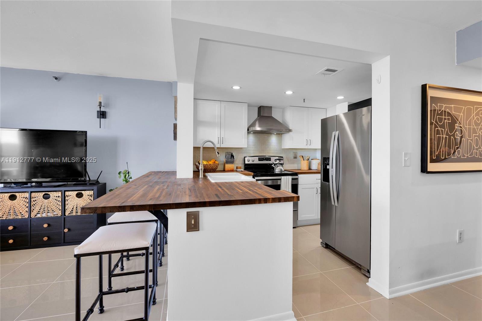 911 E Ponce De Leon Blvd #1503 Coral Gables, FL 33134