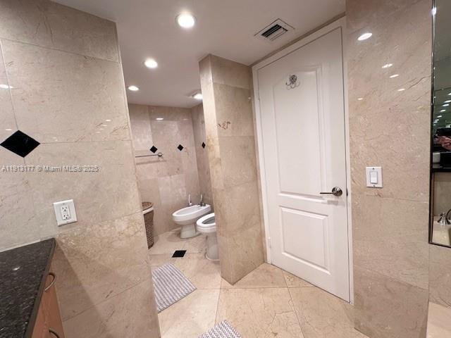 1717 N Bayshore Dr #A-2553 Miami, FL 33132