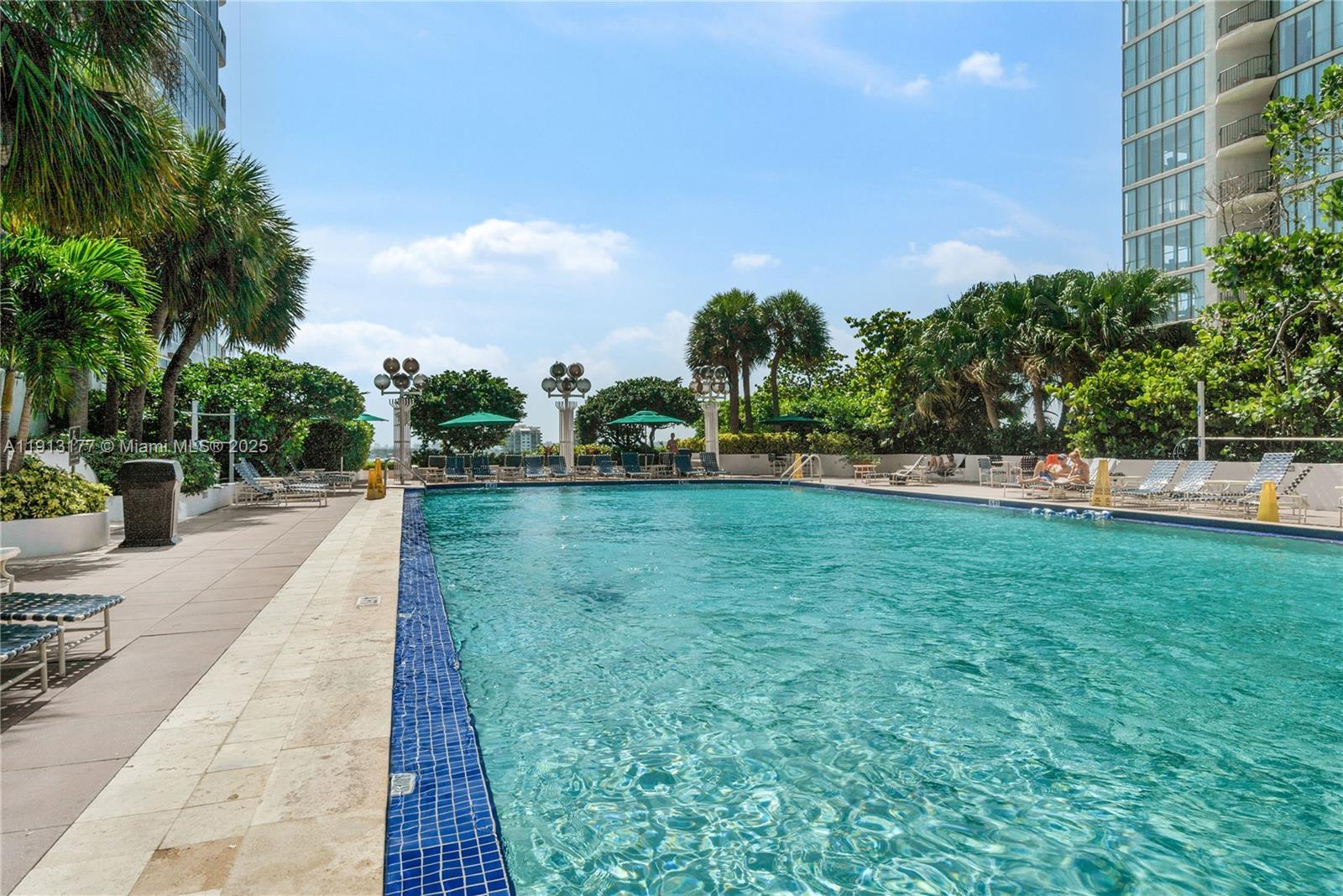 1717 N Bayshore Dr #A-2553 Miami, FL 33132