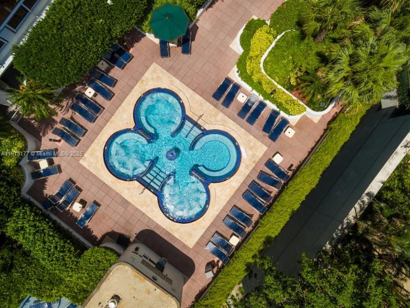 1717 N Bayshore Dr #A-2553 Miami, FL 33132