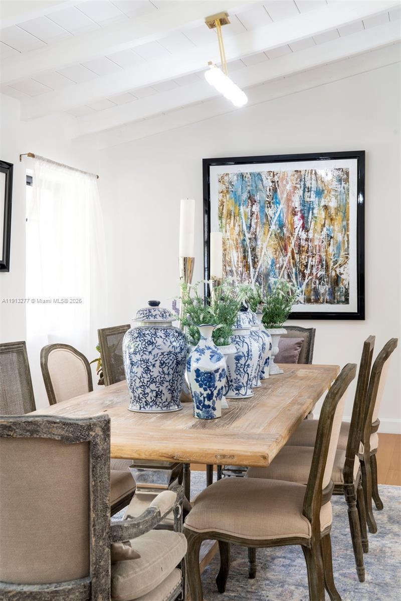 5149 Alton Rd Miami Beach, FL 33140