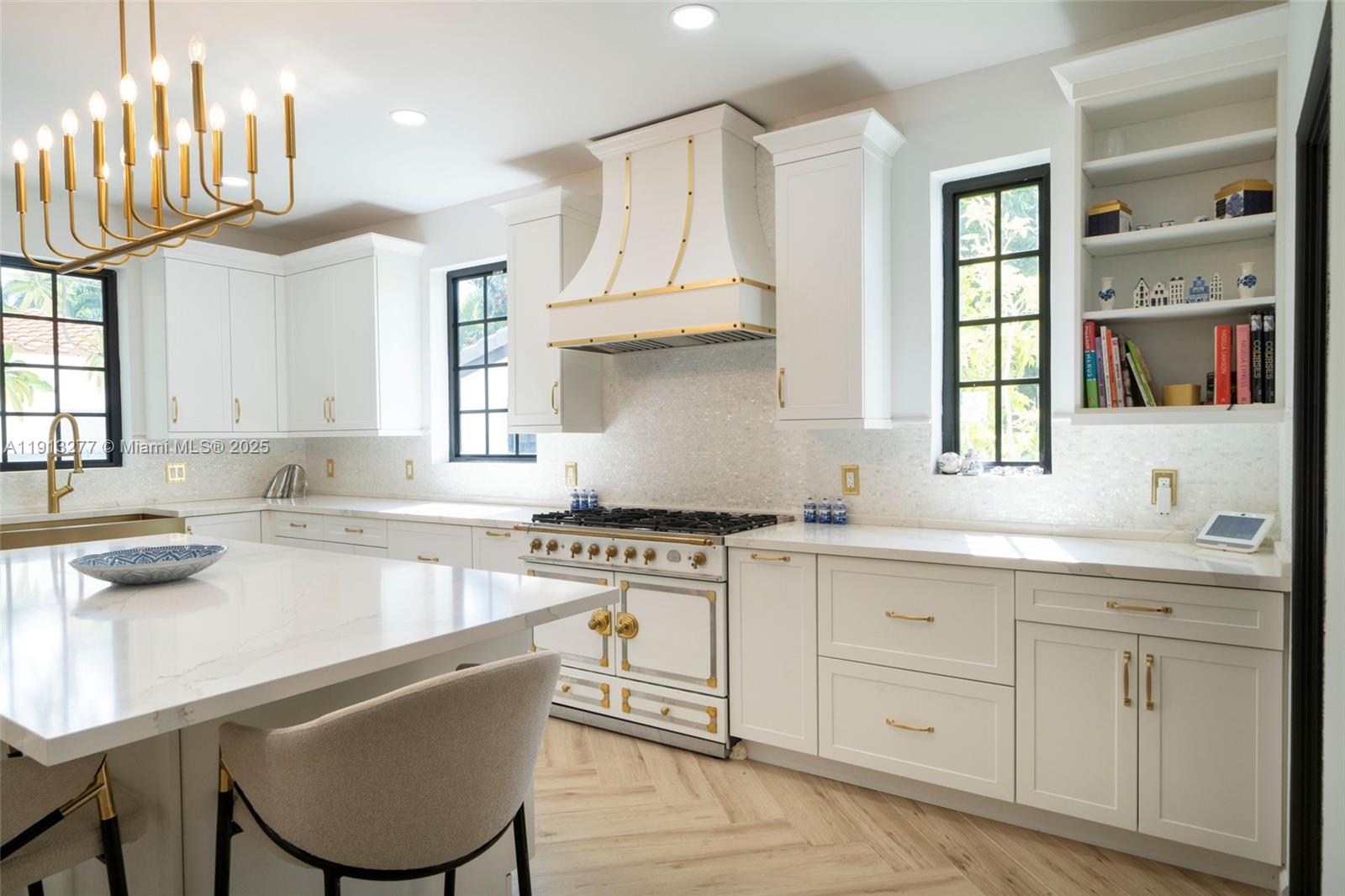 5149 Alton Rd Miami Beach, FL 33140