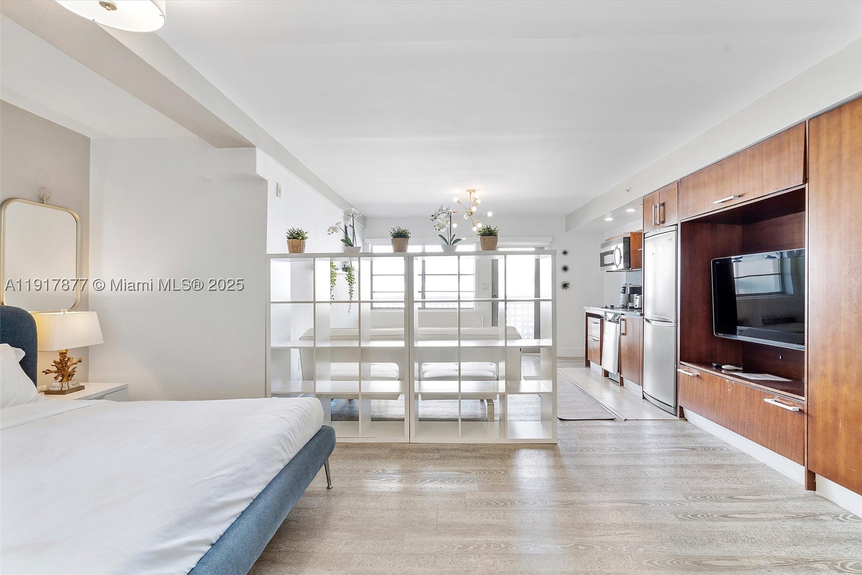 1024 Ocean Dr #A502 Miami Beach, FL 33139