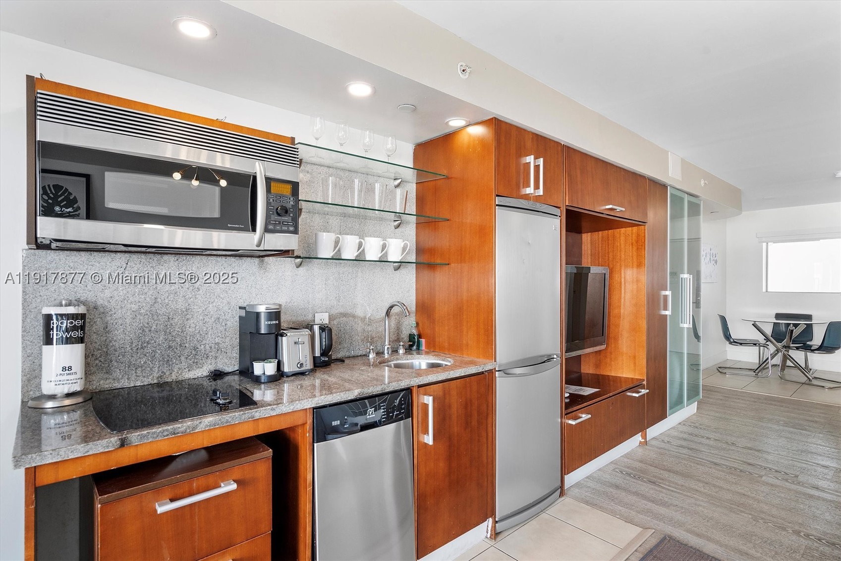 1024 Ocean Dr #A502 Miami Beach, FL 33139