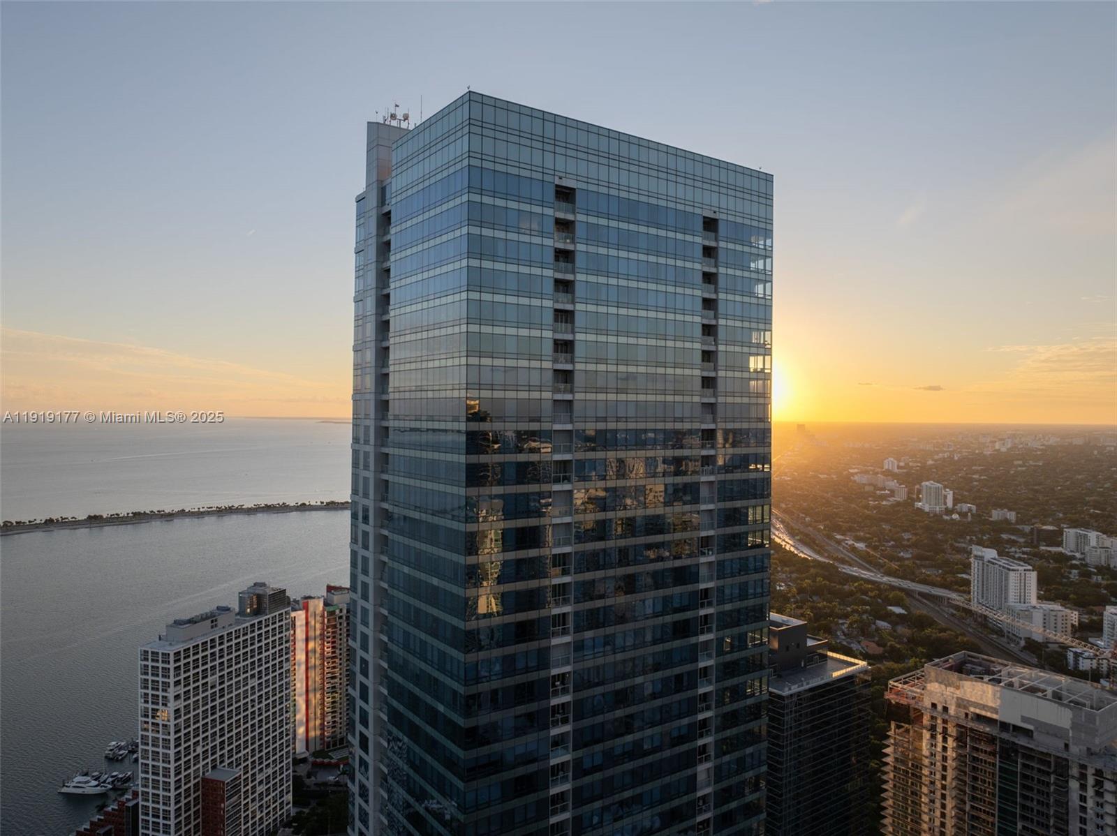 1435 Brickell Ave #3412 Miami, FL 33131