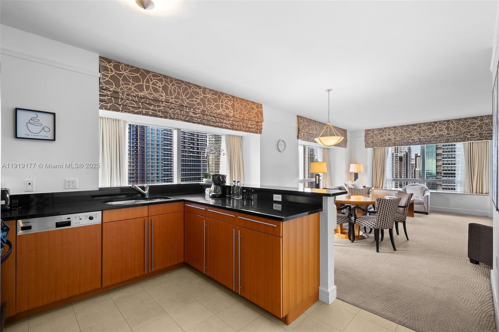 1435 Brickell Ave #3412 Miami, FL 33131