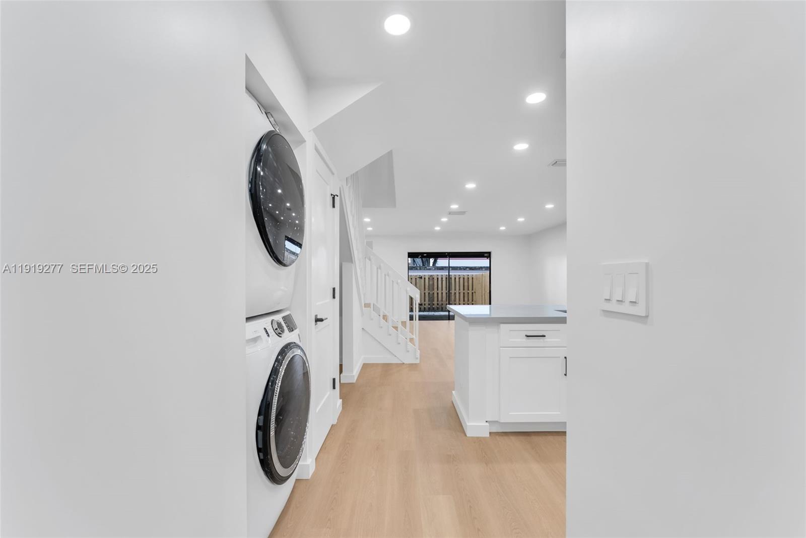 10512 NW 3rd St Pembroke Pines, FL 33026