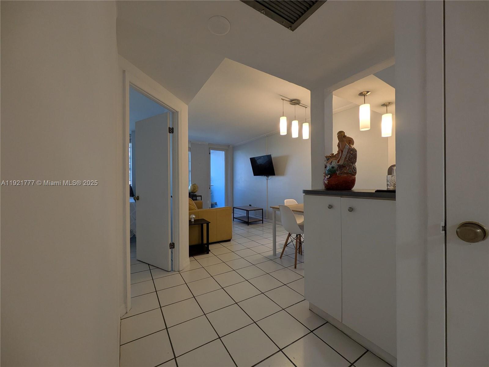 image Decoplage Condominium11