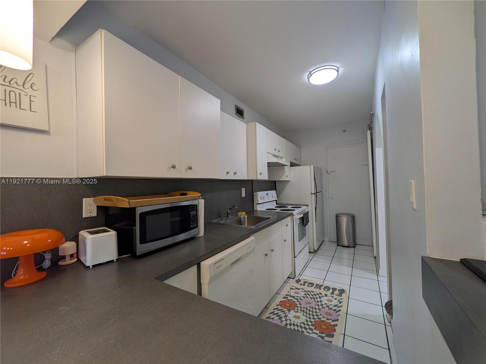 image Decoplage Condominium12