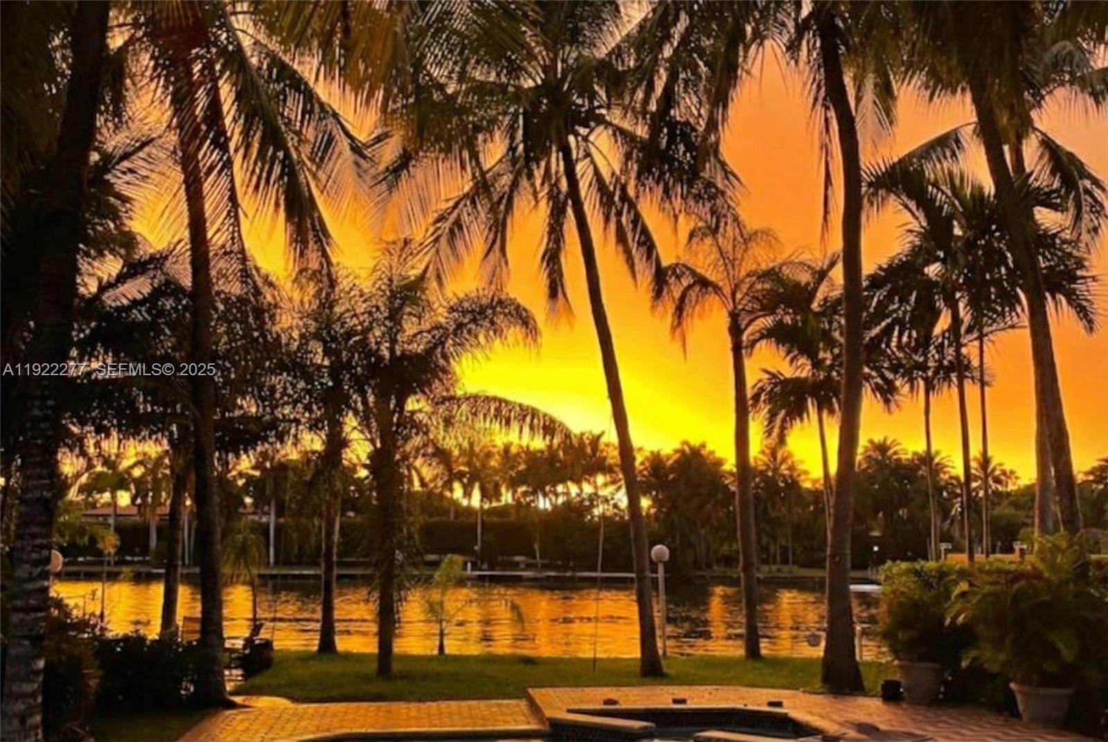 9064 Bay Dr Surfside, FL 33154