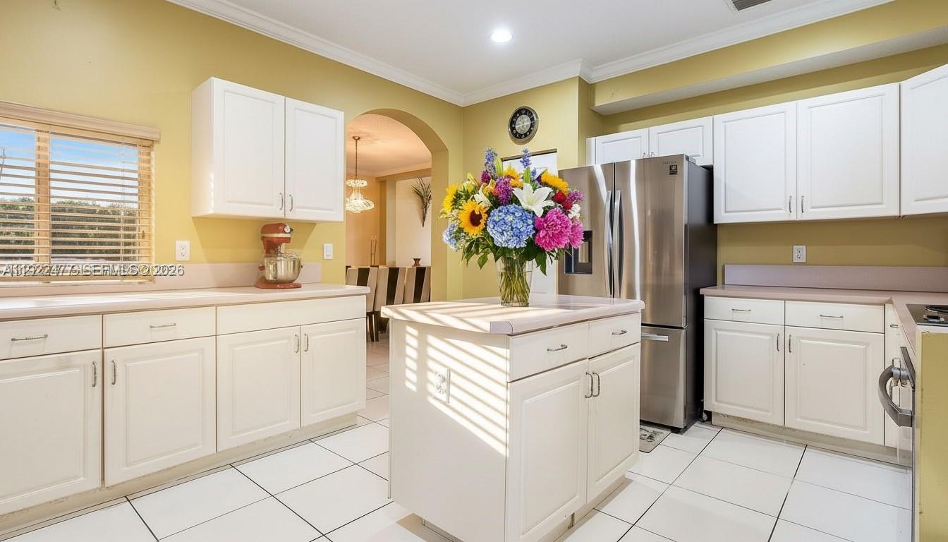 16365 NW 15th St Pembroke Pines, FL 33028