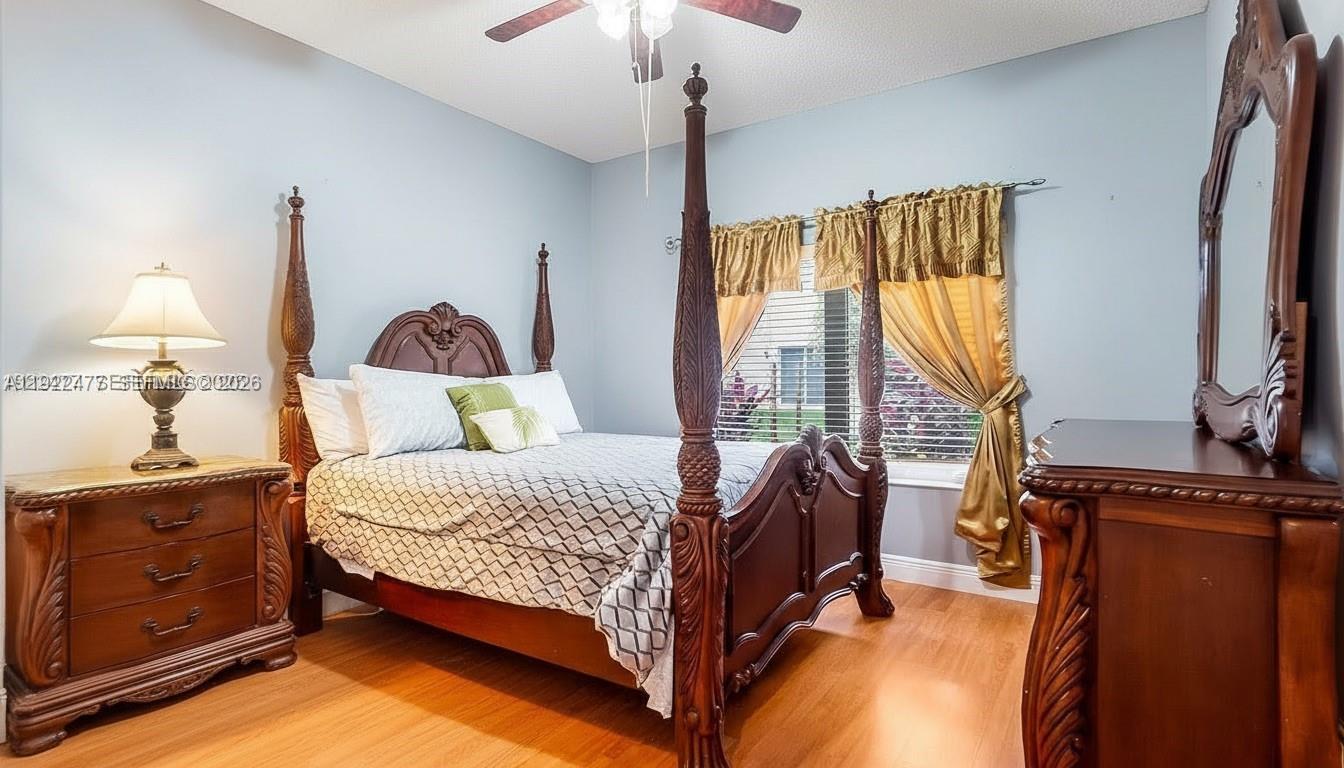 16365 NW 15th St Pembroke Pines, FL 33028