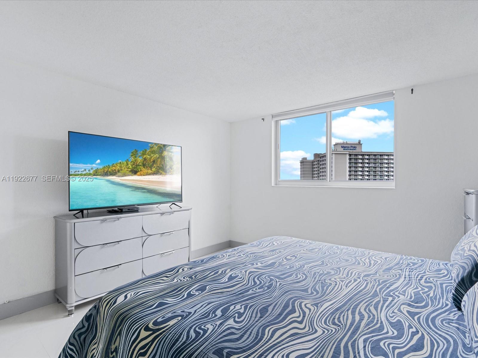 19370 E Collins Ave #625 Sunny Isles Beach, FL 33160