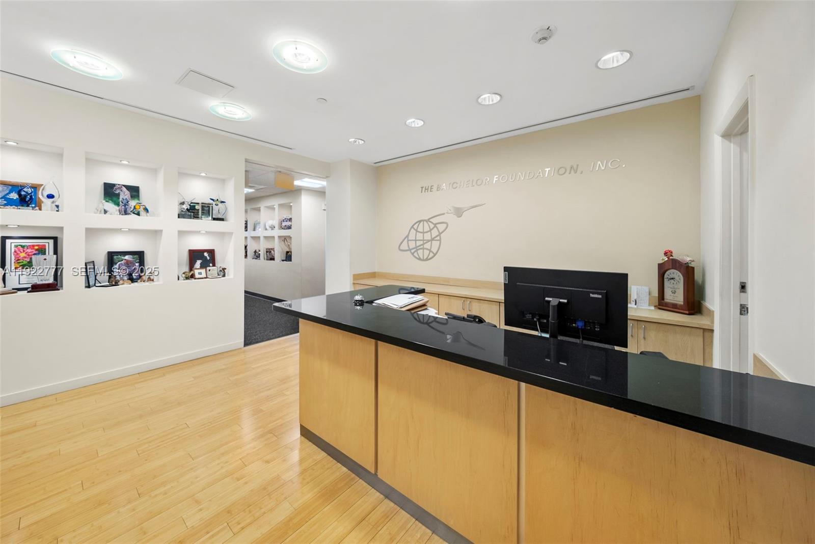 1680 Michigan Ave #PH1A-PH1D Miami Beach, FL 33139