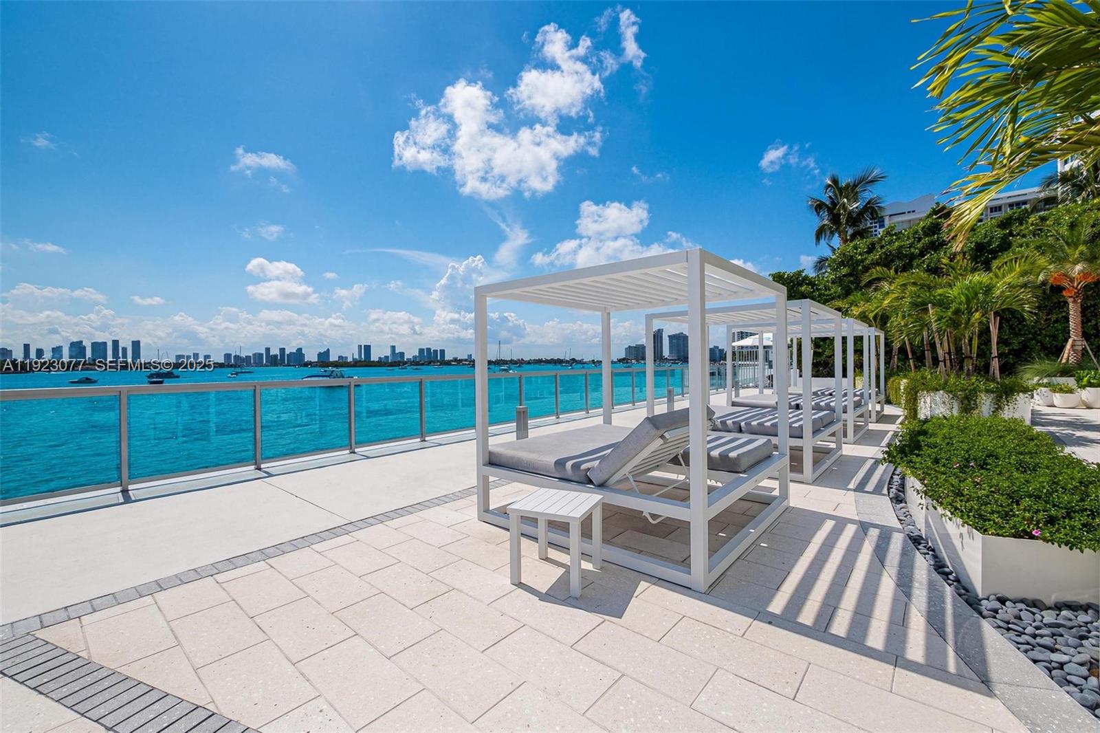 image Mirador 1000 (South Tower)19