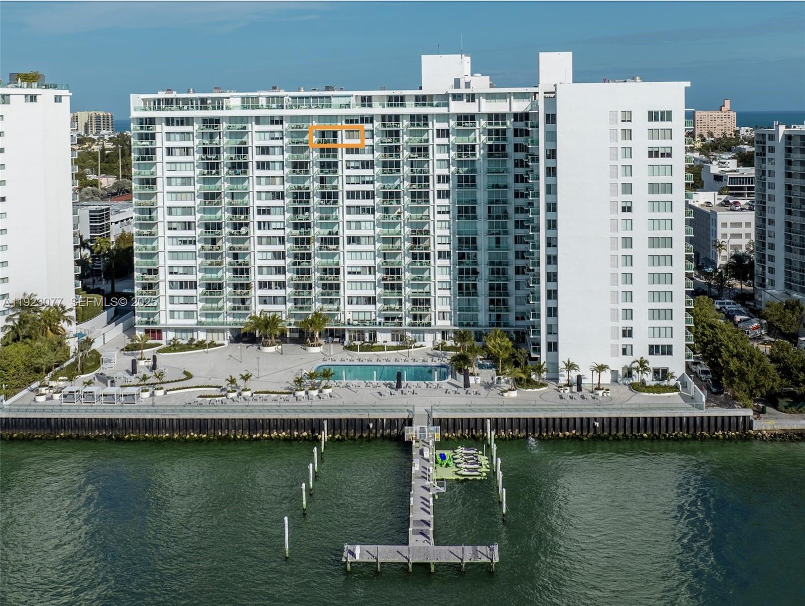 image Mirador 1000 (South Tower)21