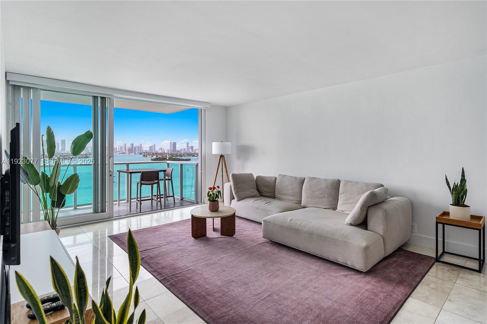 image Mirador 1000 (South Tower)2