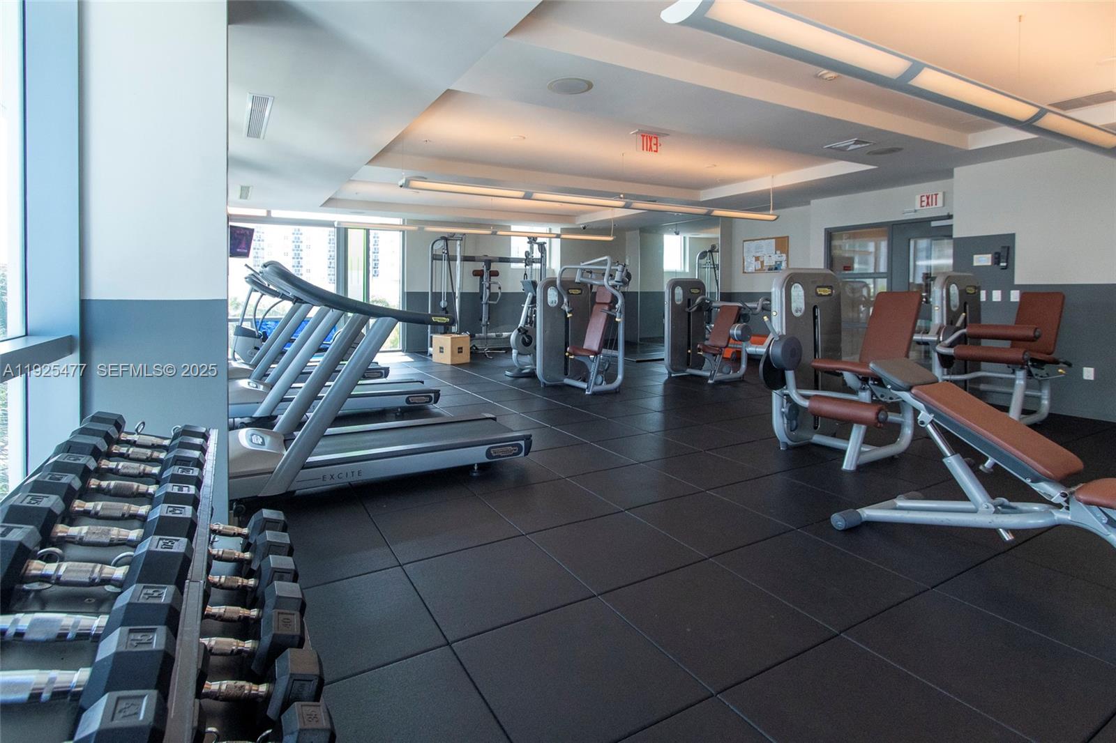 image Gallery Art Condos13