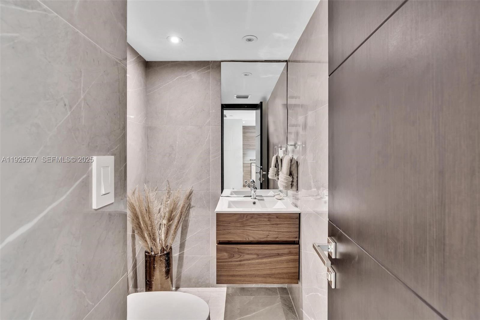 1865 Brickell Ave #A703 Miami, FL 33129