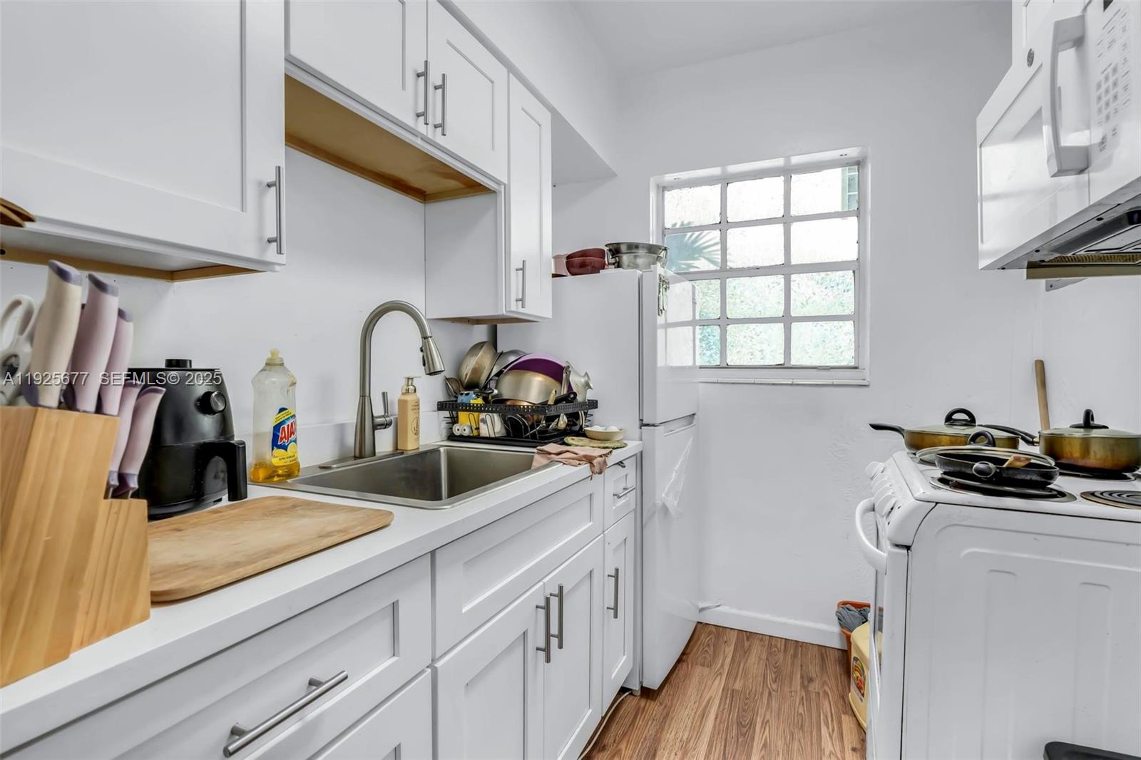 635 8th St #205 Miami Beach, FL 33139