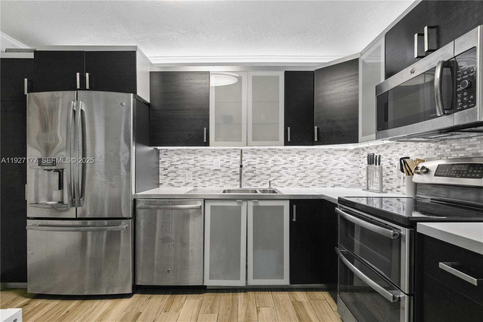 100 Bayview Dr #625 Sunny Isles Beach, FL 33160