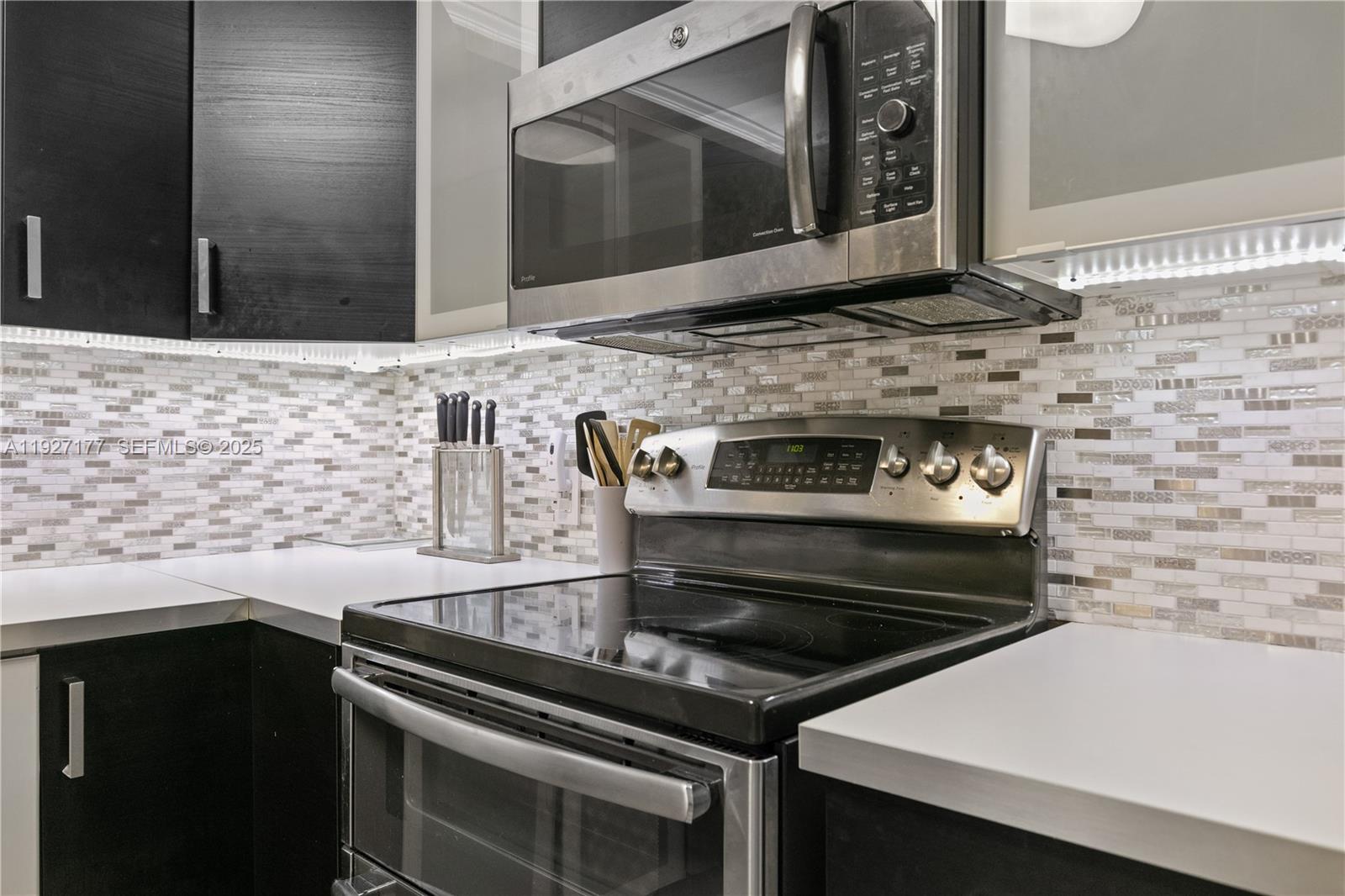 100 Bayview Dr #625 Sunny Isles Beach, FL 33160