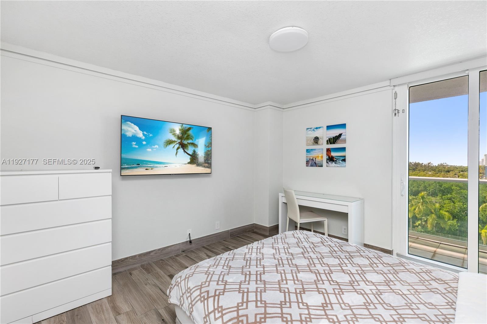 100 Bayview Dr #625 Sunny Isles Beach, FL 33160