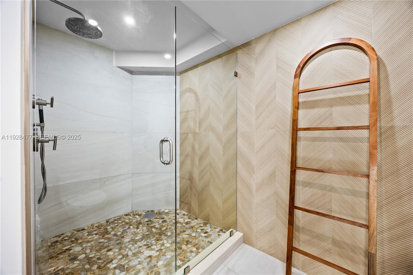 1915 Brickell Ave #1001 Miami, FL 33129