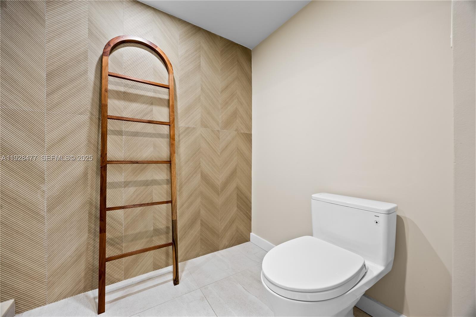 1915 Brickell Ave #1001 Miami, FL 33129