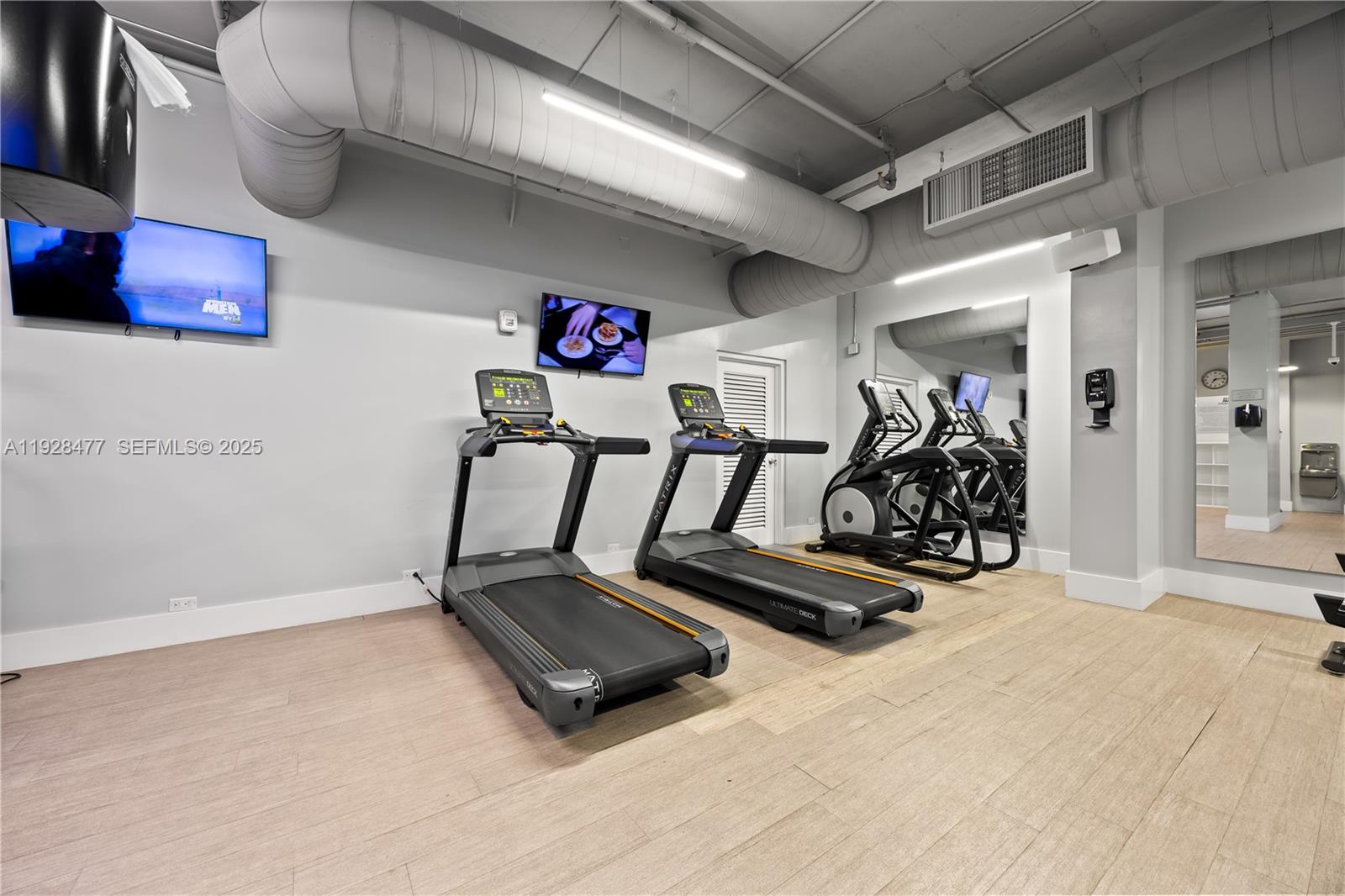 1915 Brickell Ave #1001 Miami, FL 33129