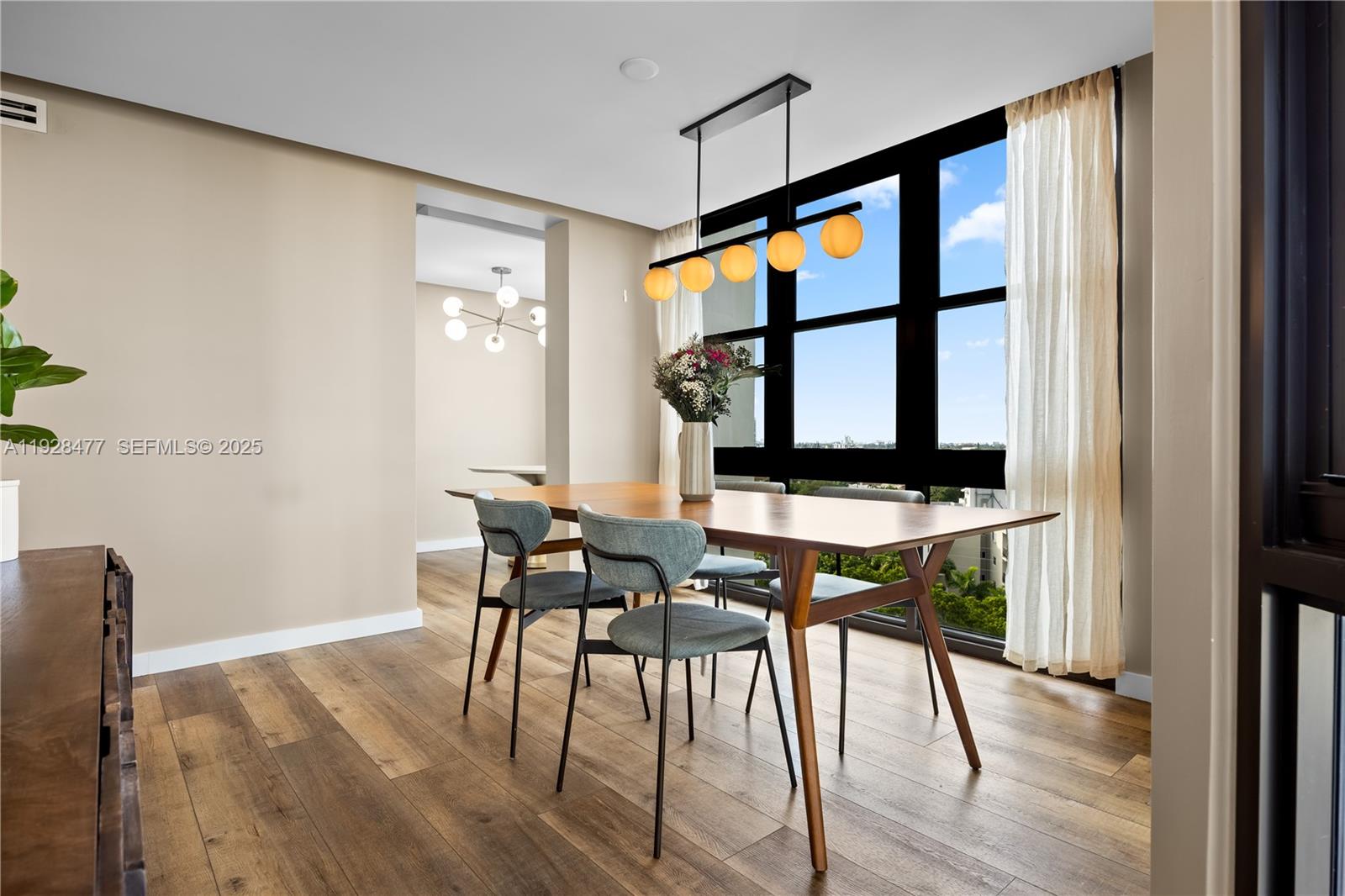 1915 Brickell Ave #1001 Miami, FL 33129