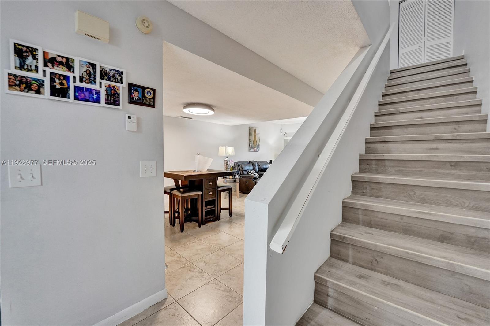 3592 NW 83rd Ln Sunrise, FL 33351