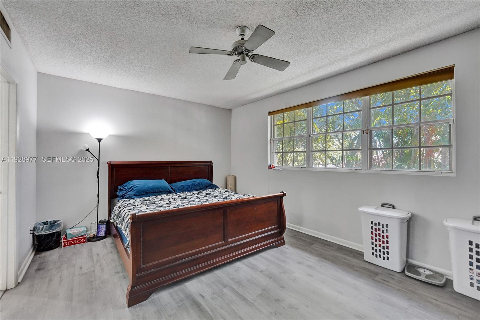 3592 NW 83rd Ln Sunrise, FL 33351