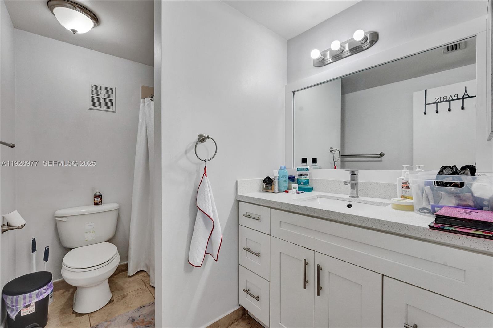 3592 NW 83rd Ln Sunrise, FL 33351