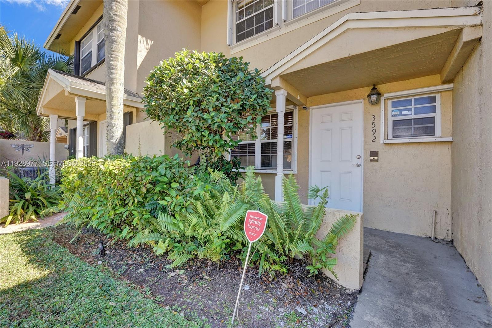 3592 NW 83rd Ln Sunrise, FL 33351