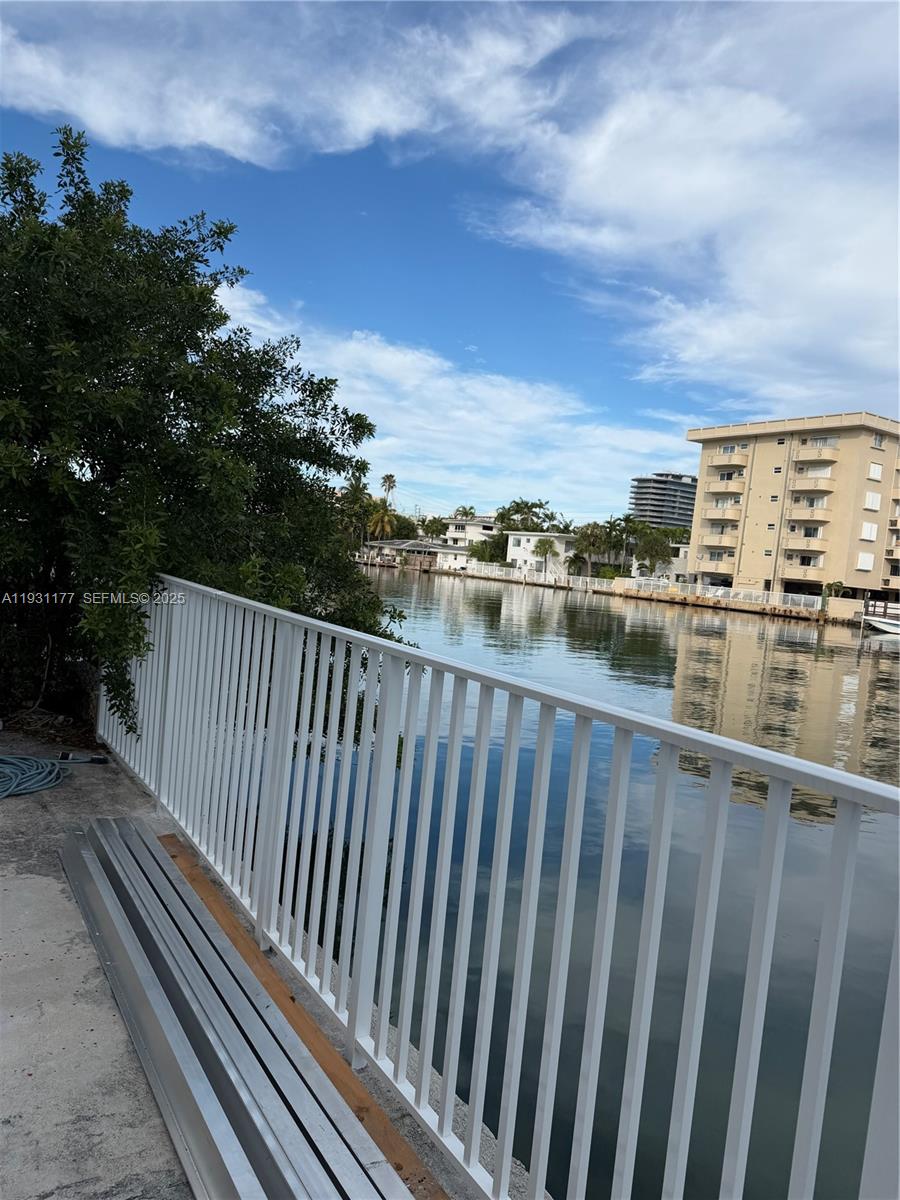 8305 Crespi Blvd #5A Miami Beach, FL 33141