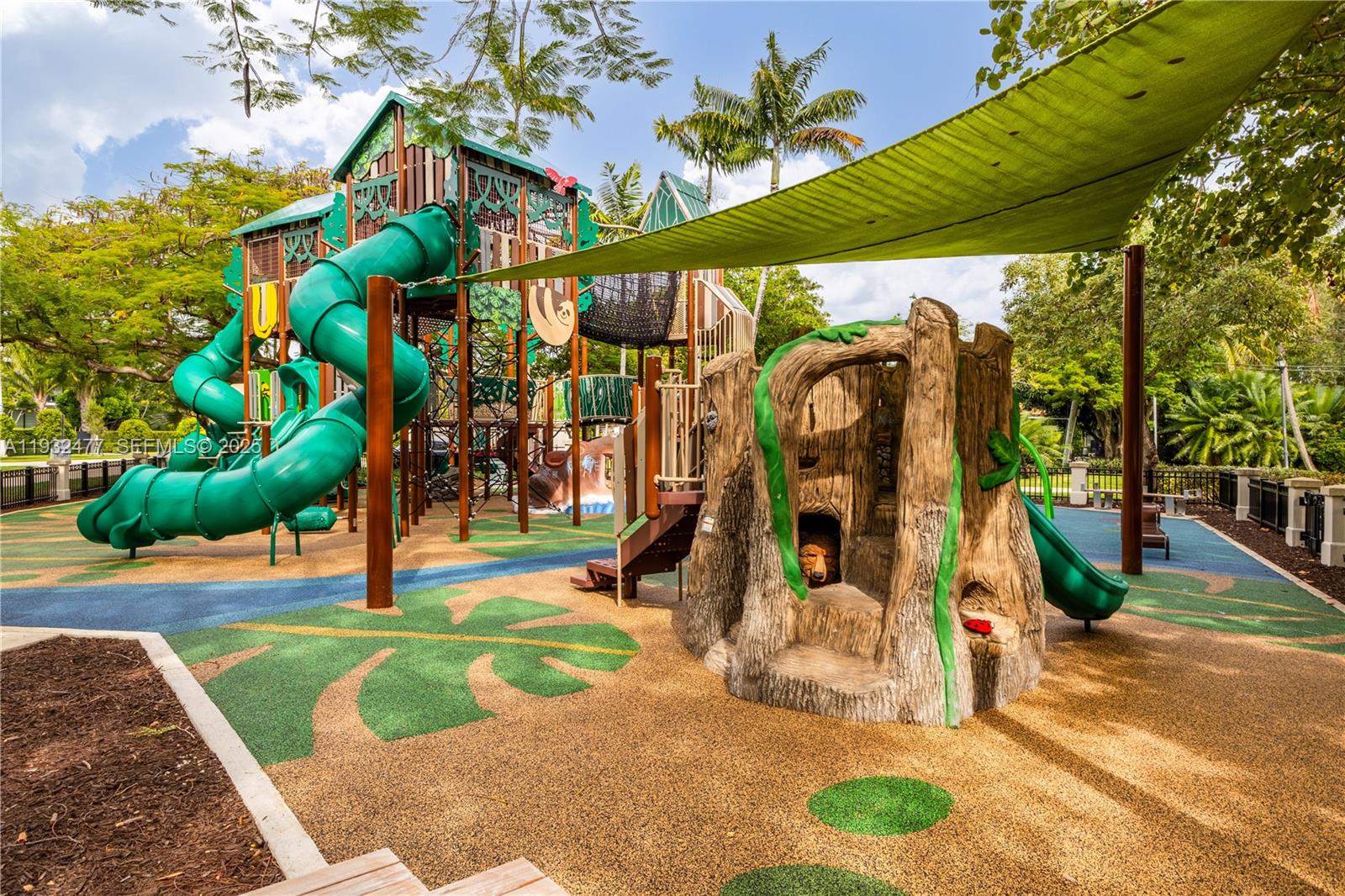 6420 Pinetree Dr Cir Miami Beach, FL 33141