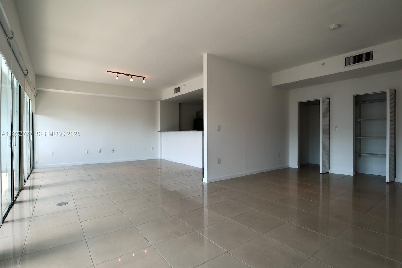 2694 Inagua Ave #PH-3 Coconut Grove, FL 33133