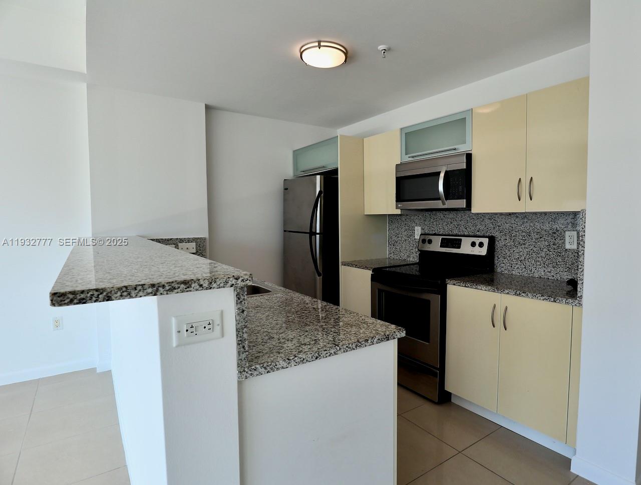 2694 Inagua Ave #PH-3 Coconut Grove, FL 33133