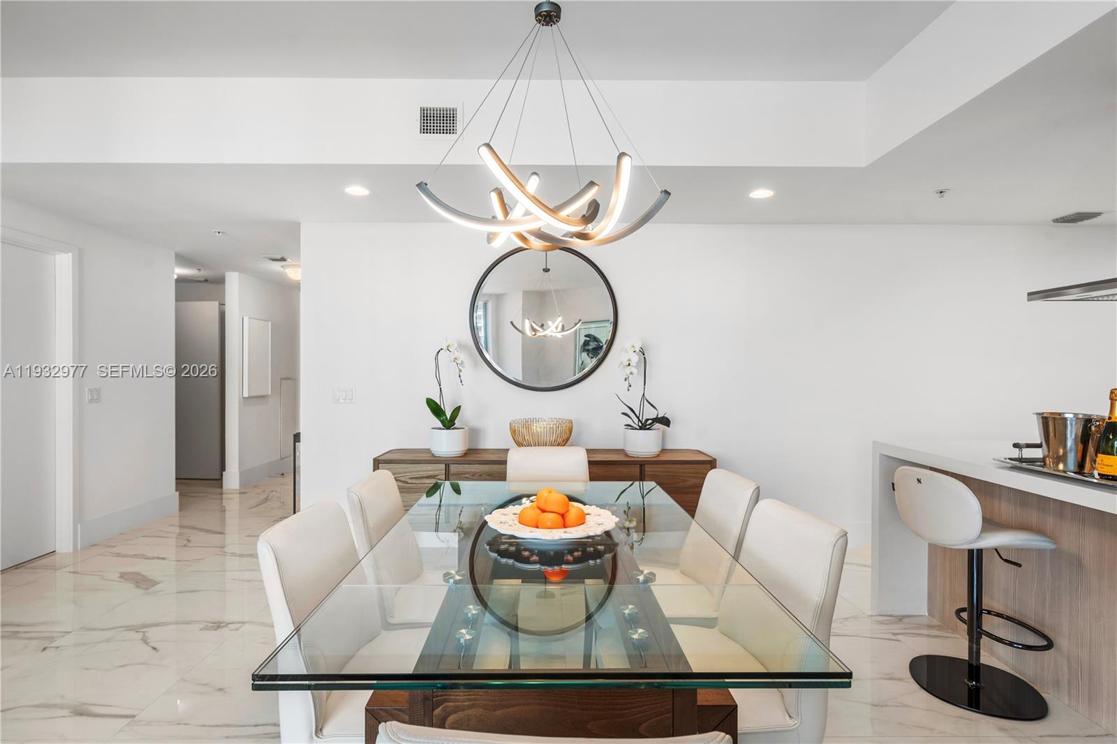 17111 Biscayne Blvd #803 North Miami Beach, FL 33160