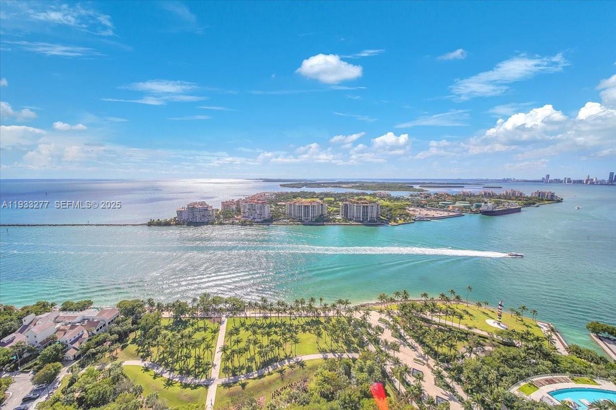 image Portofino Towers4