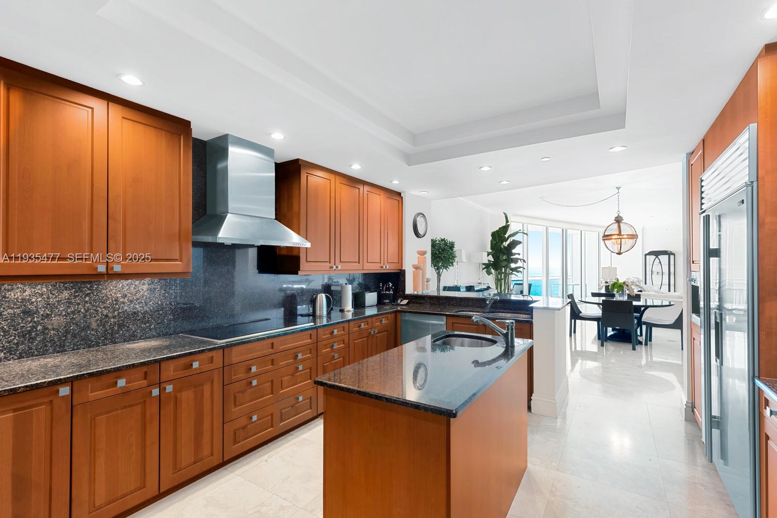 10295 Collins Ave #803 Bal Harbour, FL 33154