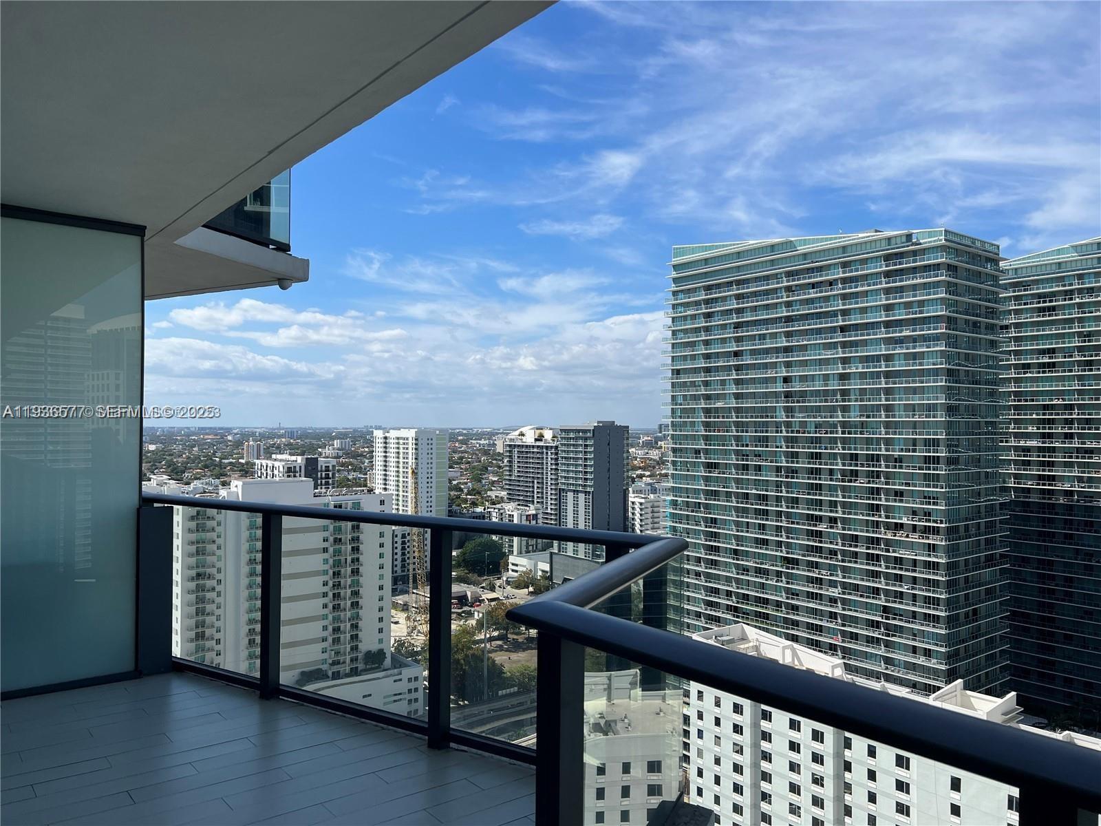 image Dua Miami (SLS Brickell)3