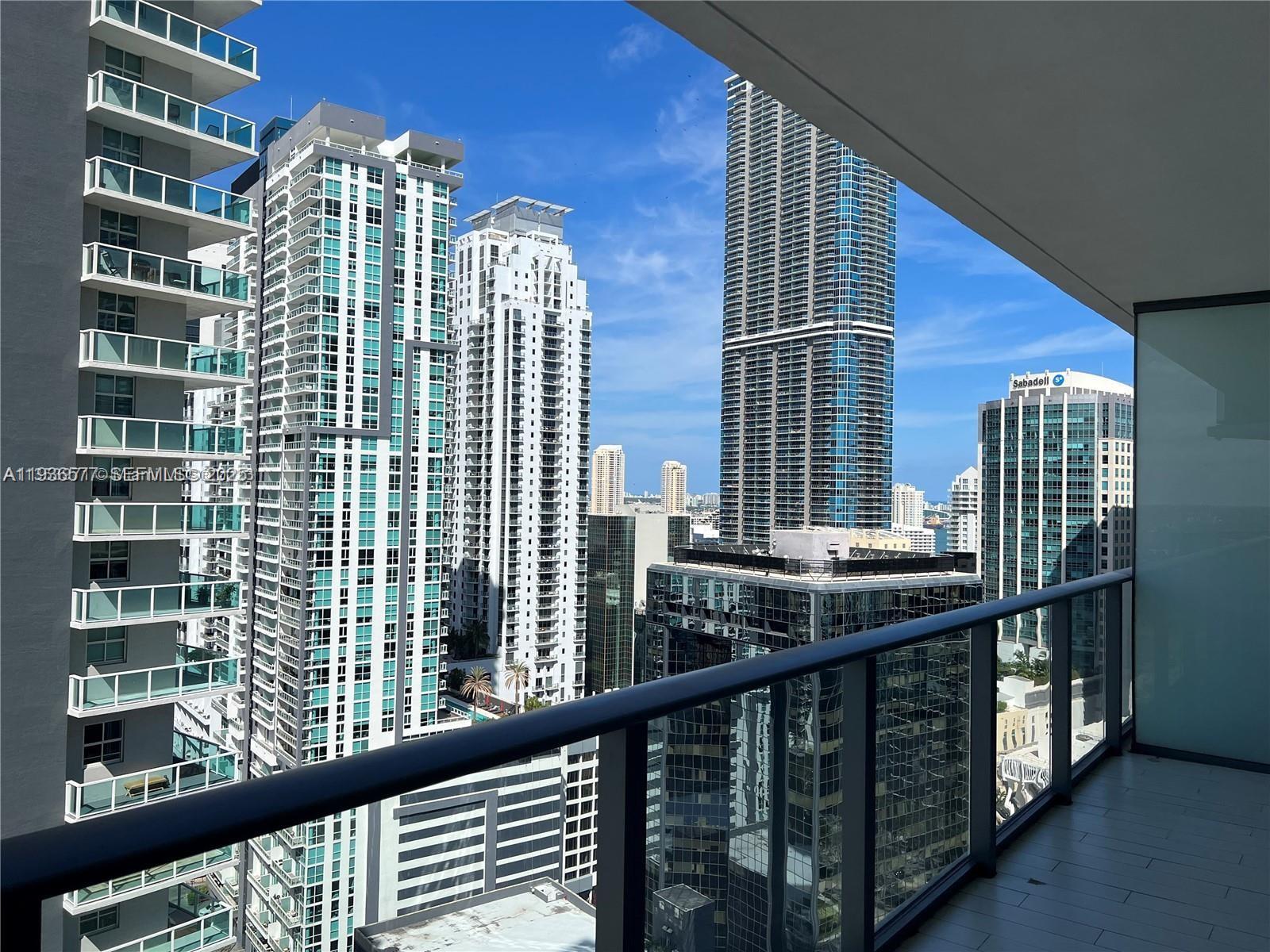 image Dua Miami (SLS Brickell)5