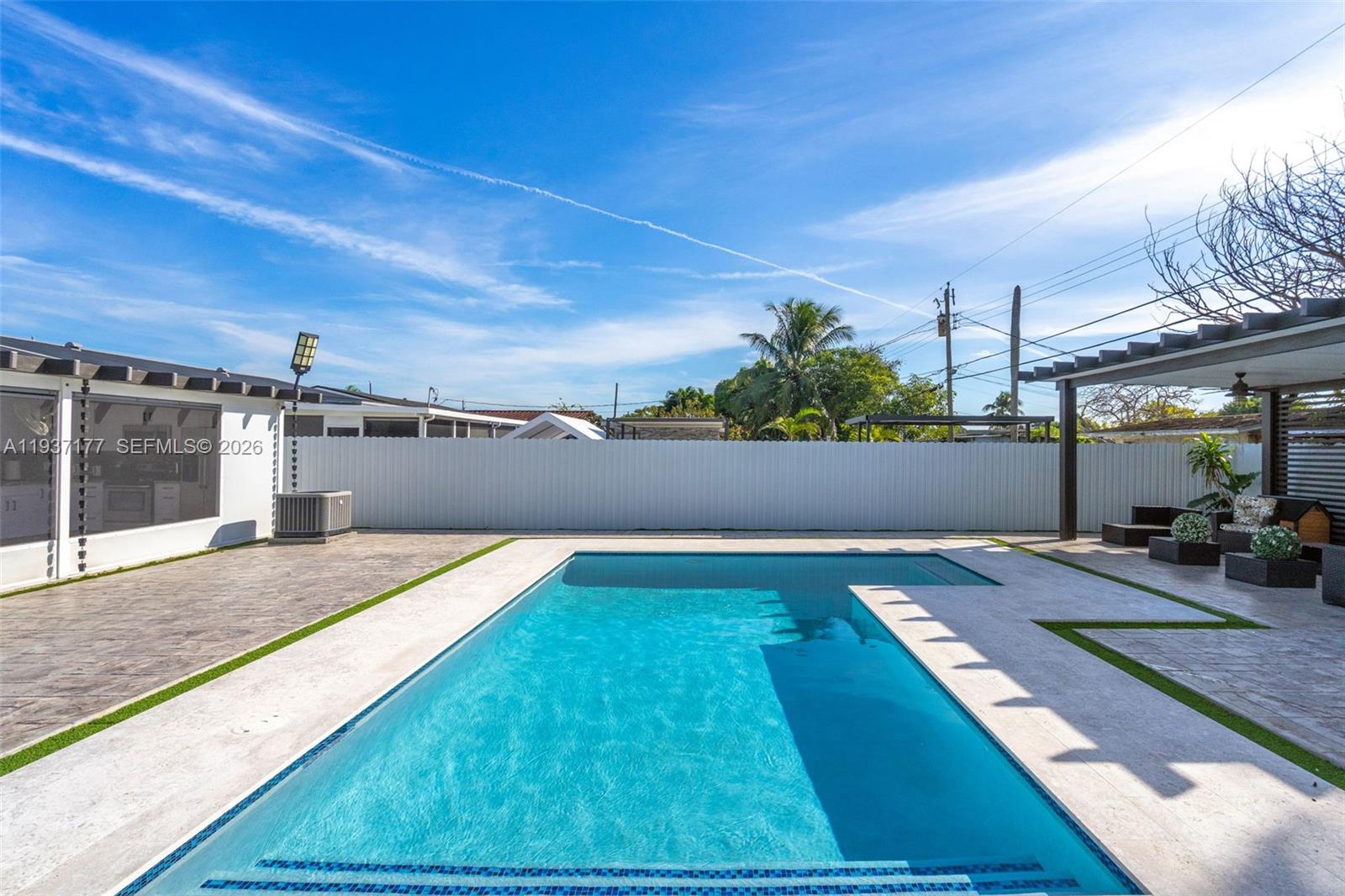 3130 NW 102nd St Miami, FL 33147