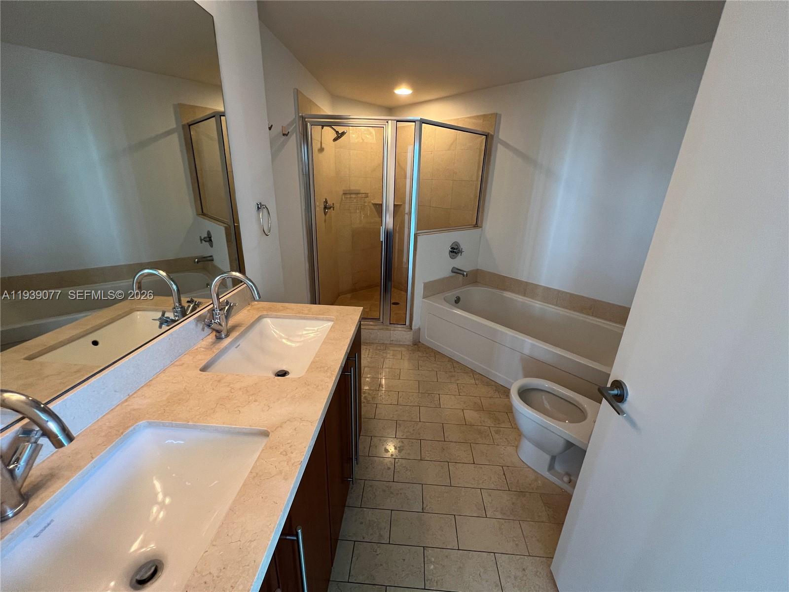 image The Axis On Brickell Cond7