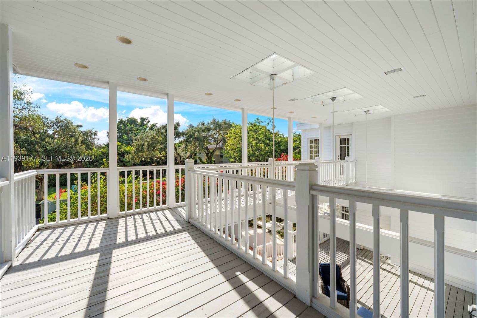 3455 S Moorings Way Miami, FL 33133