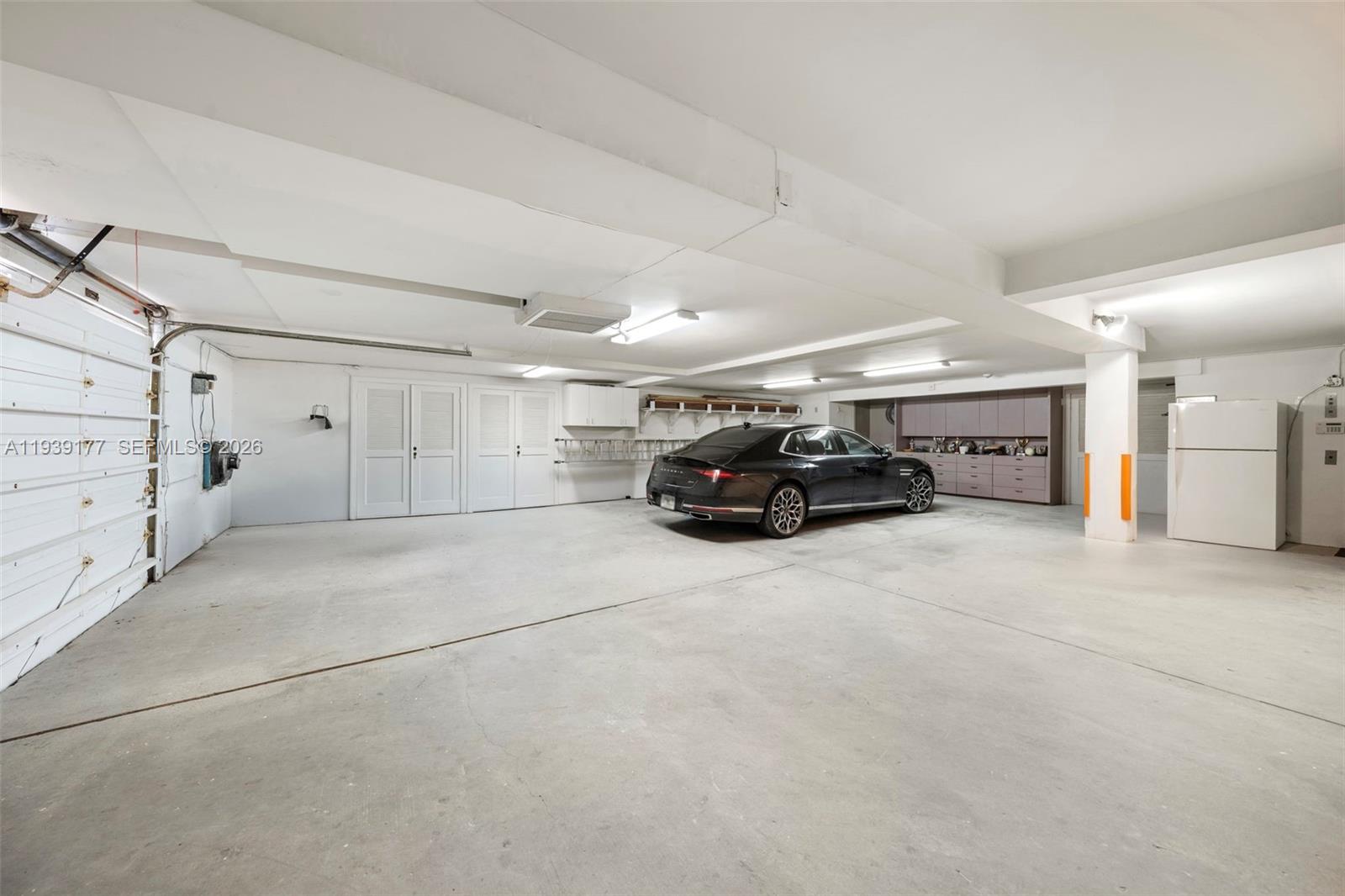 3455 S Moorings Way Miami, FL 33133